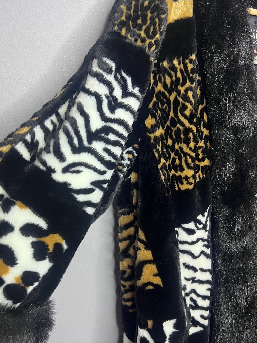 Vintage Olympia Patchwork Faux Fur Animal Print Coat Size Medium - Picture 9 of 15